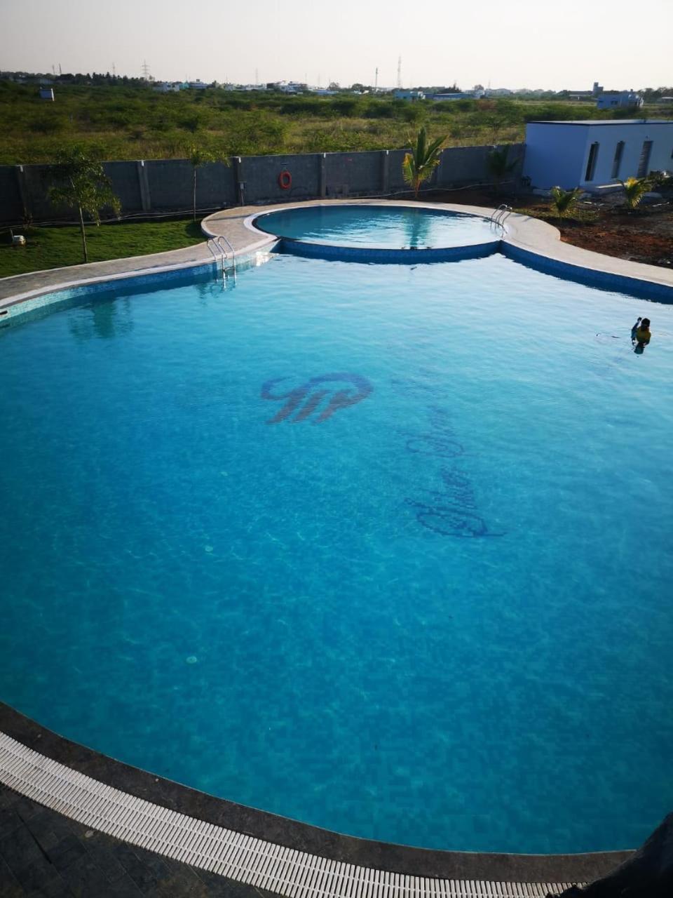 Silver Stone Park Resort, Kovilpatti 外观 照片