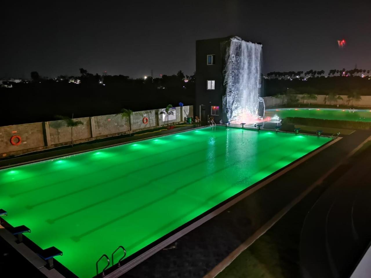 Silver Stone Park Resort, Kovilpatti 外观 照片
